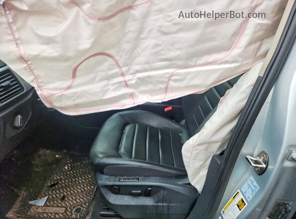1V2MR2CA8JC544705 2018 VOLKSWAGEN ATLAS Silver წინა სალონის ხედი