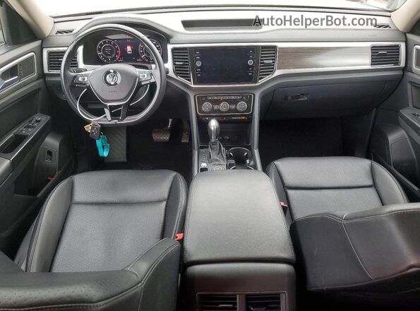 1V2MR2CA9KC539692 2019 VOLKSWAGEN ATLAS Серый Вид панели приборов