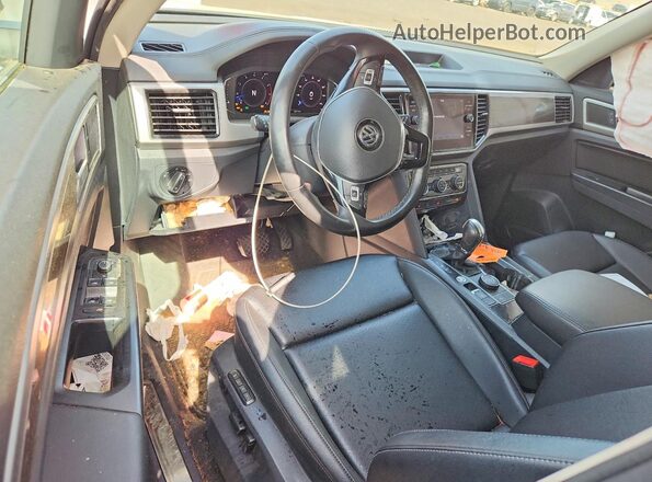 1V2MR2CA9KC602872 2019 VOLKSWAGEN ATLAS White Вид панелі приладів