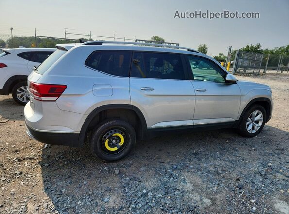 1V2MR2CAXJC533138 2018 VOLKSWAGEN ATLAS Silver Задня права чверть
