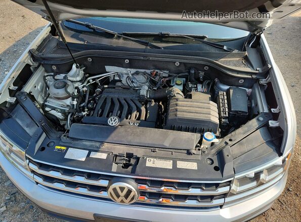 1V2MR2CAXJC533138 2018 VOLKSWAGEN ATLAS Silver Вид підкапотного простору