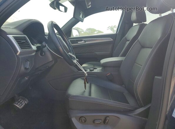 1V2NE2CA6MC201265 2021 VOLKSWAGEN ATLAS Blue Front interior view