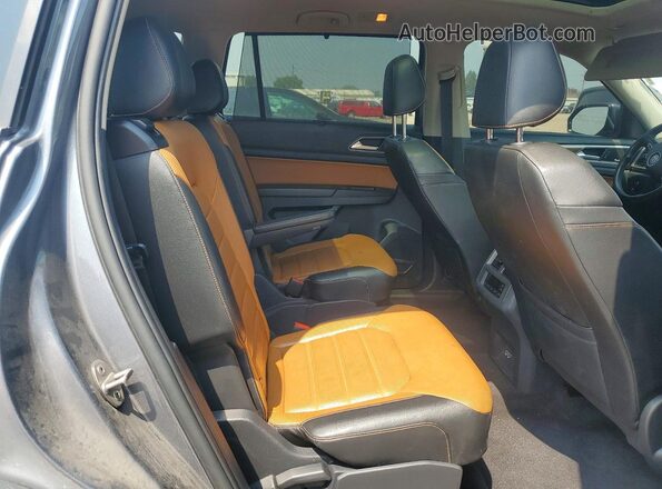 1V2NR2CA1KC509347 2019 VOLKSWAGEN ATLAS Gray უკანა სალონის ხედი