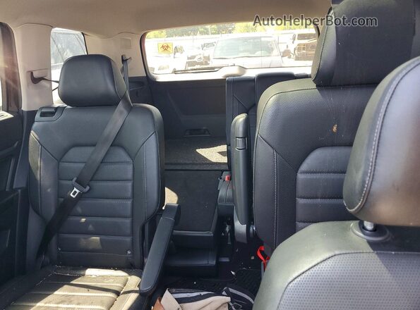 1V2NR2CA3KC563362 2019 VOLKSWAGEN ATLAS Brown Widok tylnych siedzeń
