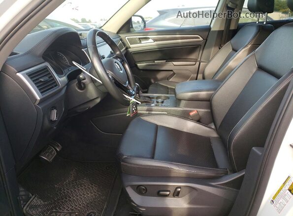 1V2PR2CA3JC584350 2018 VOLKSWAGEN ATLAS White Вид салону спереду