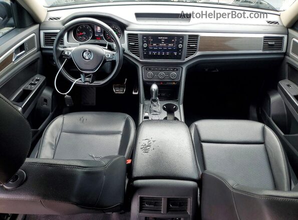 1V2PR2CA8JC537489 2018 VOLKSWAGEN ATLAS Black Առջևի վահանակի տեսք