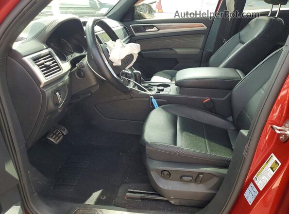 1V2RE2CA2MC212801 2021 VOLKSWAGEN ATLAS Red წინა სალონის ხედი