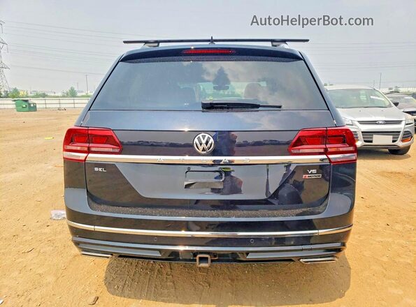 1V2RR2CA0JC567529 2018 VOLKSWAGEN ATLAS Black Widok z tyłu