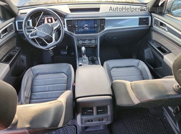 1V2TE2CA1MC203304 2021 VOLKSWAGEN ATLAS Gray Vista del salpicadero