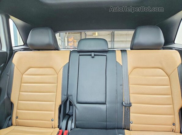 1V2TE2CA3LC225447 2020 VOLKSWAGEN ATLAS White Հետևի նստատեղերի տեսք