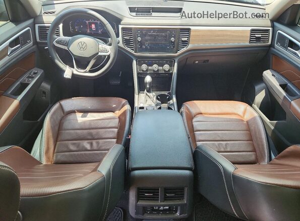 1V2TP2CA0MC584556 2021 VOLKSWAGEN ATLAS Gray Widok deski rozdzielczej