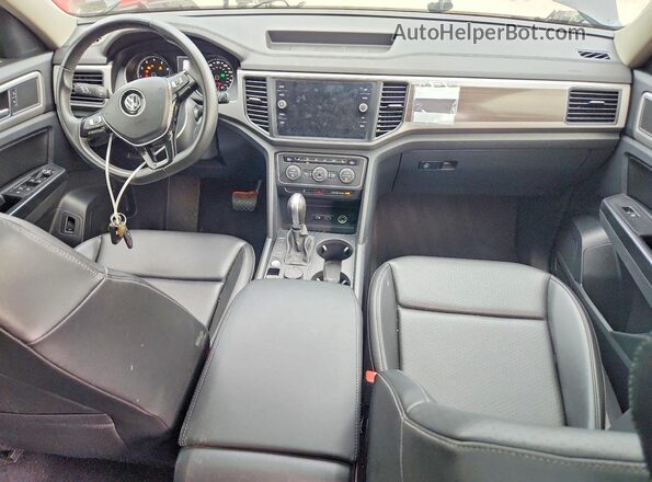 1V2UR2CA0KC604266 2019 VOLKSWAGEN ATLAS Black Dashboard view