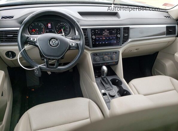1V2UR2CA1KC581936 2019 VOLKSWAGEN ATLAS Синий Вид панели приборов