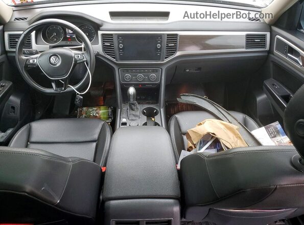 1V2UR2CA1KC613137 2019 VOLKSWAGEN ATLAS Серый Вид панели приборов