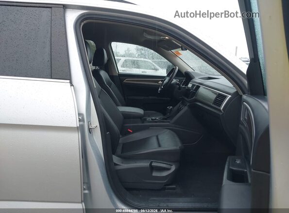 1V2UR2CA6KC554411 2019 VOLKSWAGEN ATLAS Silver Vista interior delantera