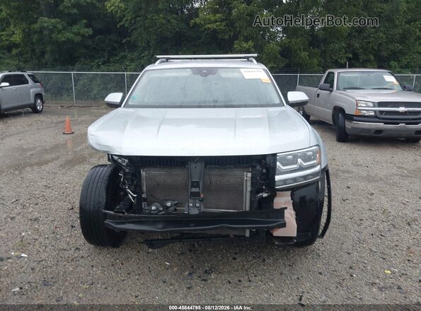 1V2UR2CA6KC554411 2019 VOLKSWAGEN ATLAS Silver Vista interior trasera