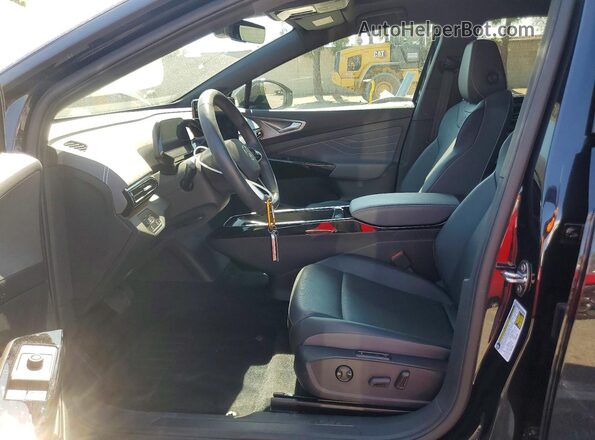 1V2VMPE86PC015076 2023 VOLKSWAGEN ID.4 Black Widok wnętrza z przodu