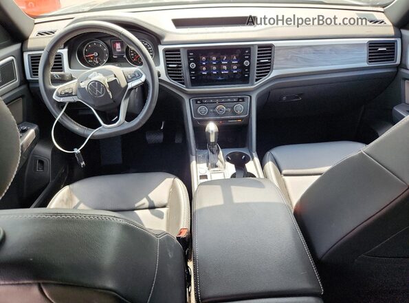 1V2WC2CA1MC238010 2021 VOLKSWAGEN ATLAS Black Vista del salpicadero
