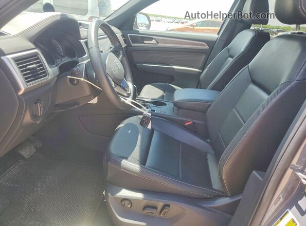 1V2WC2CA7MC233202 2021 VOLKSWAGEN ATLAS Gray Вид салону спереду