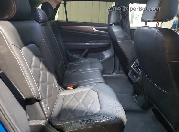 1V2WC2CA8TC216326 2026 VOLKSWAGEN ATLAS Blue Вид задньої частини салону