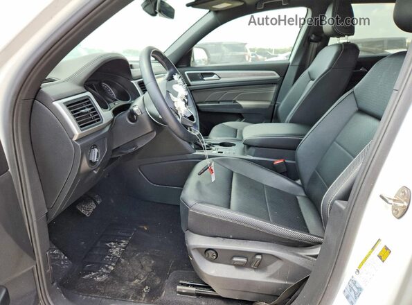 1V2WE2CA0MC201055 2021 VOLKSWAGEN ATLAS White Dashboard view