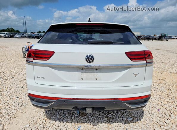 1V2WE2CA8NC217232 2022 VOLKSWAGEN ATLAS White Rear view