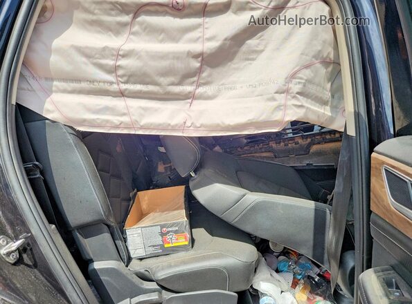 1V2WN2CA0TC520518 2026 VOLKSWAGEN ATLAS Black Rear seats view