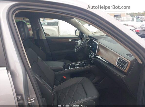 1V2WN2CA4TC559628 2026 VOLKSWAGEN ATLAS Gray Вид салону спереду