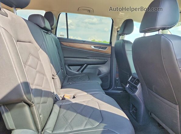 1V2WN2CA5TC547195 2026 VOLKSWAGEN ATLAS Black Vista interior trasera