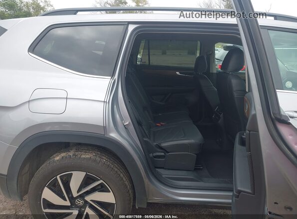 1V2WN2CA8TC535543 2026 VOLKSWAGEN ATLAS Black VIN կոդի պիտակի տեսք