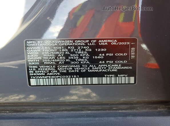 1V2WNPE80PC032151 2023 VOLKSWAGEN ID.4 Gray Widok naklejki z numerem VIN