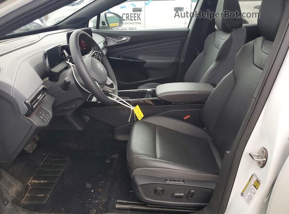 1V2WNPE87PC048220 2023 VOLKSWAGEN ID.4 Белый Вид салона спереди