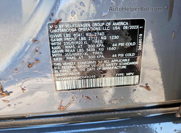 1V2WNPE88PC049246 2023 VOLKSWAGEN ID.4 Gray VIN კოდის სტიკერის ხედი