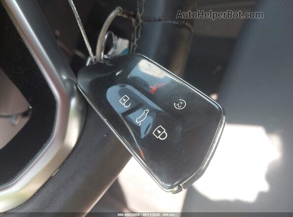 1V2WR2CA7SC501421 2025 VOLKSWAGEN ATLAS White Vista del salpicadero