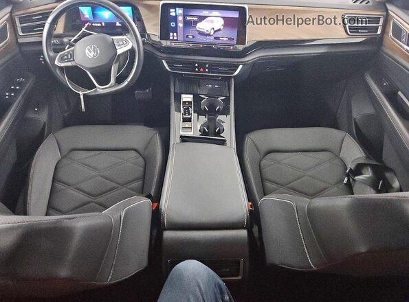 1V2WR2CA7SC536864 2025 VOLKSWAGEN ATLAS Silver Вид панелі приладів