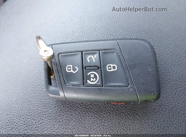 1V2WR2CA9KC520195 2019 VOLKSWAGEN ATLAS Silver Vista del salpicadero