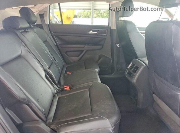 1V2WR2CAXKC559281 2019 VOLKSWAGEN ATLAS Silver Vista de los asientos traseros