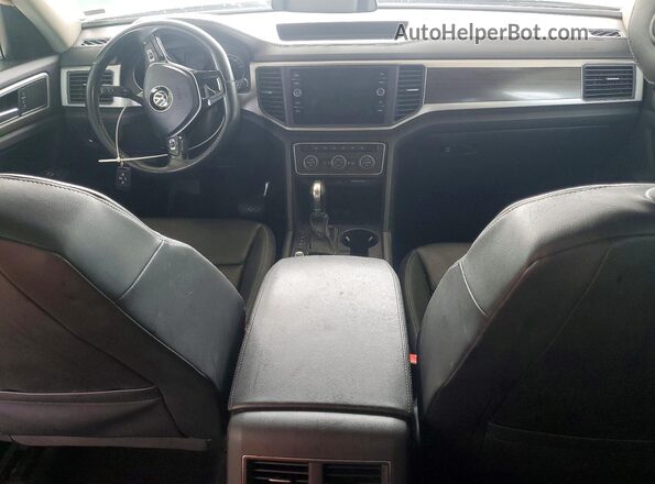 1V2WR2CAXKC559281 2019 VOLKSWAGEN ATLAS Silver Vista del salpicadero