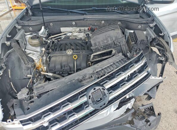 1V2WR2CAXKC559281 2019 VOLKSWAGEN ATLAS Silver Vista interior trasera