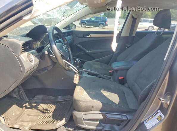 1VWAA7A35LC010557 2020 VOLKSWAGEN PASSAT Gray Vista interior delantera
