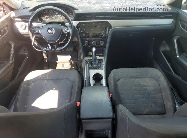 1VWAA7A35LC010557 2020 VOLKSWAGEN PASSAT Gray Vista del salpicadero