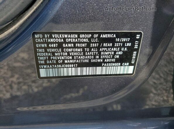 1VWAA7A38JC009917 2018 VOLKSWAGEN PASSAT Gray Widok komory silnika