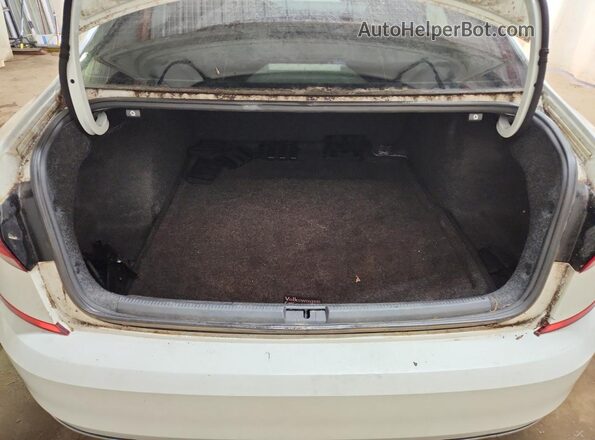 1VWAA7A38LC019754 2020 VOLKSWAGEN PASSAT White 