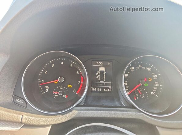 1VWAA7A39JC028458 2018 VOLKSWAGEN PASSAT Gray Instrument cluster view