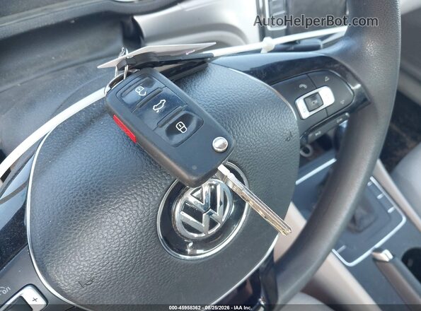 1VWAS7A37GC047788 2016 VOLKSWAGEN PASSAT Gray წინა პანელის ხედი