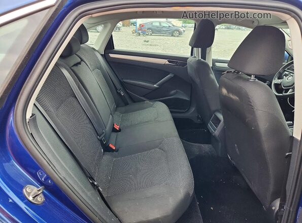 1VWAT7A31HC080963 2017 VOLKSWAGEN PASSAT Синий Вид задних сидений