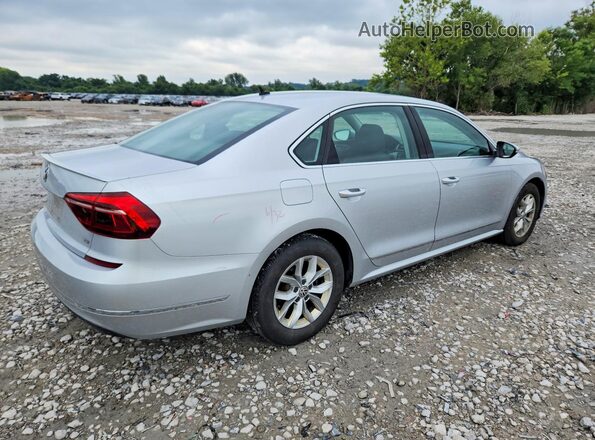 1VWAT7A32HC085301 2017 VOLKSWAGEN PASSAT Silver Tył prawy