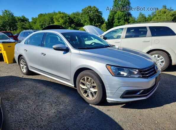 1VWAT7A33GC020276 2016 VOLKSWAGEN PASSAT Silver Przód prawy