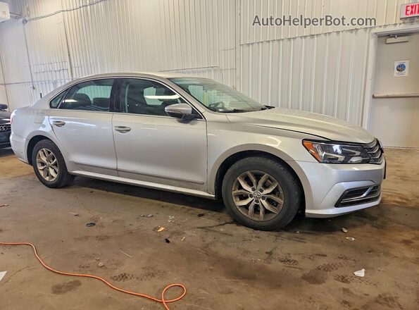 1VWAT7A33GC049762 2016 VOLKSWAGEN PASSAT Silver Передня права чверть