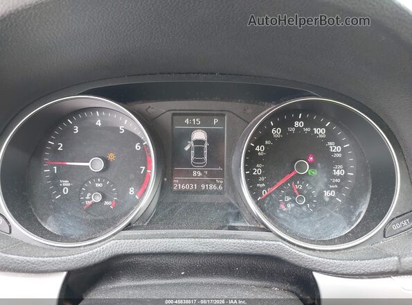 1VWAT7A33HC004435 2017 VOLKSWAGEN PASSAT White Widok tylnych siedzeń